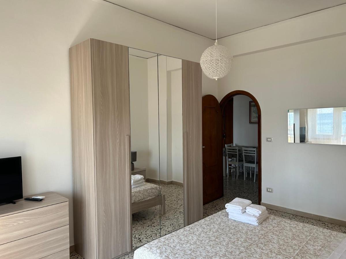 B&B Mare Colombo ซาแลร์โน ภายนอก รูปภาพ